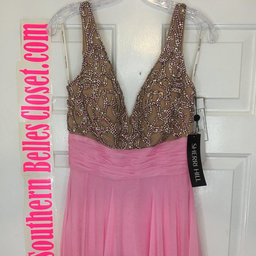 NWT pink Sherri Hill 1563 bejeweled v neck prom